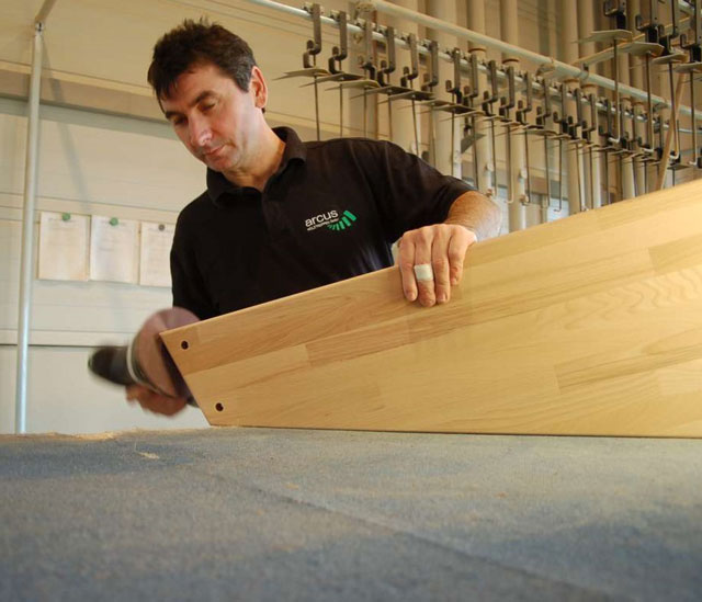 Holztreppenbau – so wird Ihre Treppe produziert